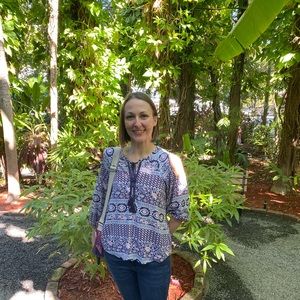 Meet your Posher, Angela